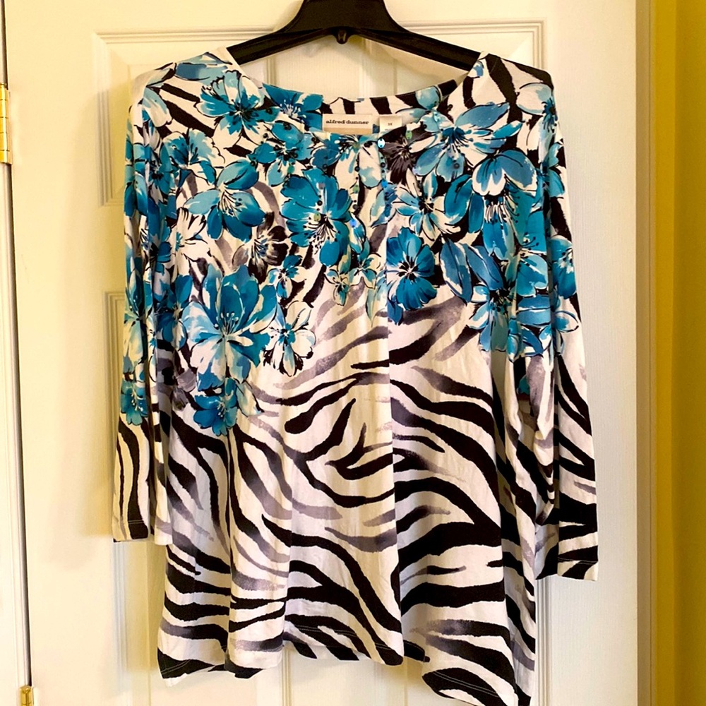 Alfred Dunner Embellished top